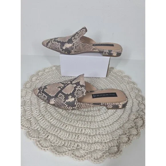 Steve Madden Mattis Python Snakeskin Pointed Toe Slip On Mules Flats Size 7.5M * - Picture 5 of 11